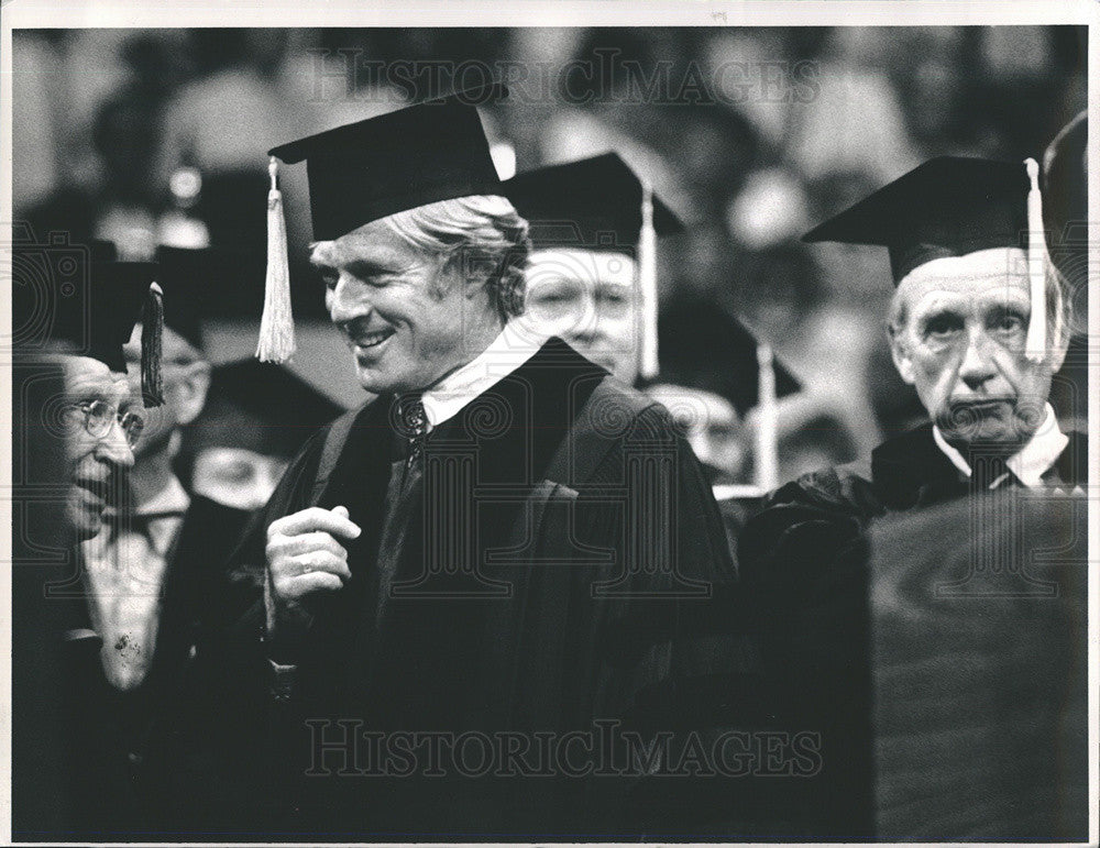 1987 Press Photo Robert Redford Actor Honorary Degree Boulder Colorado - Historic Images