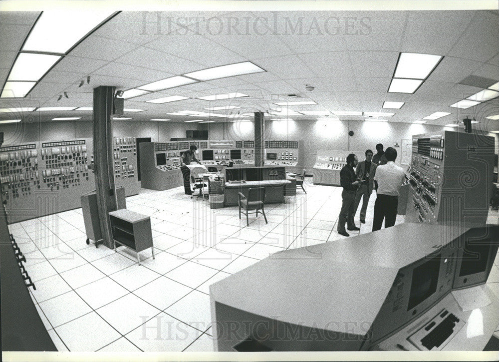 1980 Press Photo Nuclear Training Facility Power Plant Operators - Historic Images