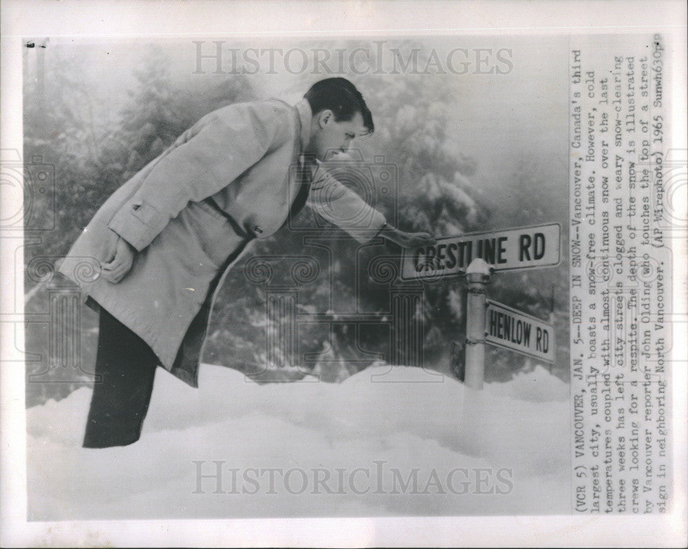 1965 Press Photo Vancouver Canada Snow - Historic Images