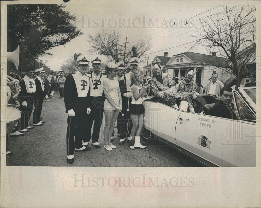 1967 Press Photo Palmetto High School Band Take Part In Mardi Gras Parade - Historic Images