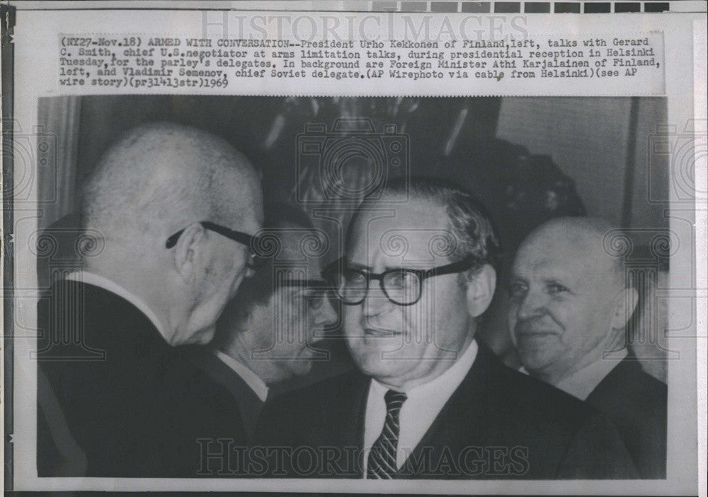 1969 Press Photo President urono kekkohen of finland  Gerard smith us negotiator - Historic Images