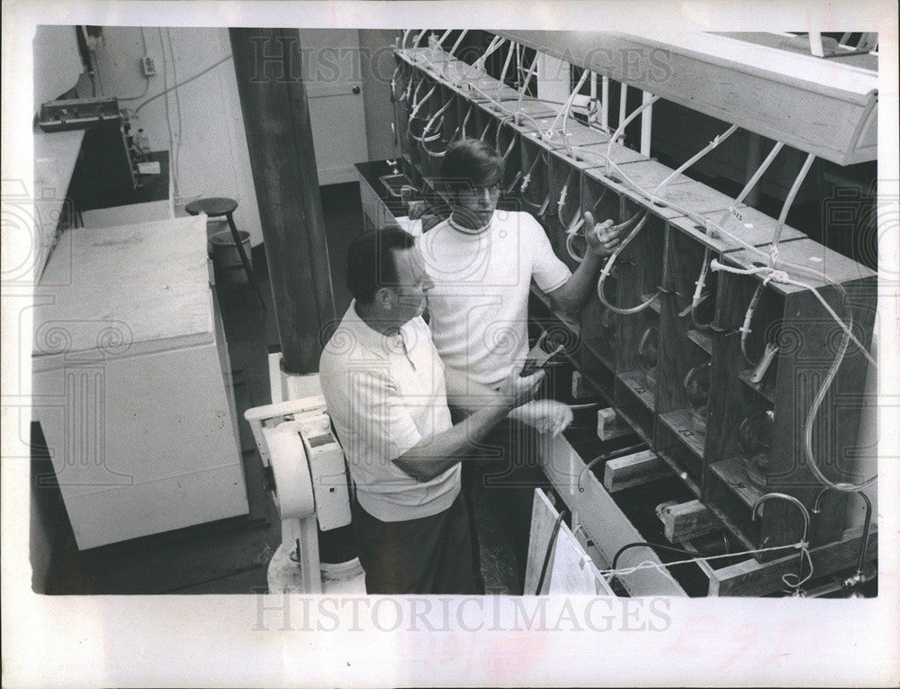 1970 Press Photo Oceanography Corcoran Pullsbury - Historic Images