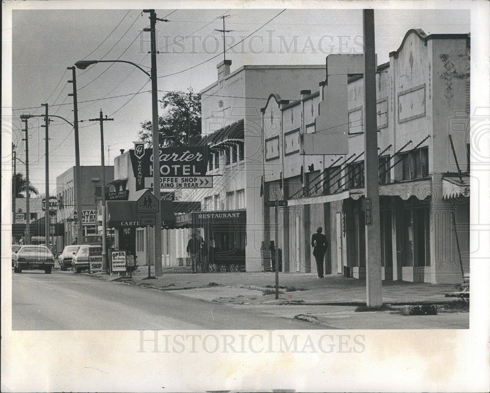 1977 Press Photo St. Petersburg Florida Fourth Street North - Historic Images