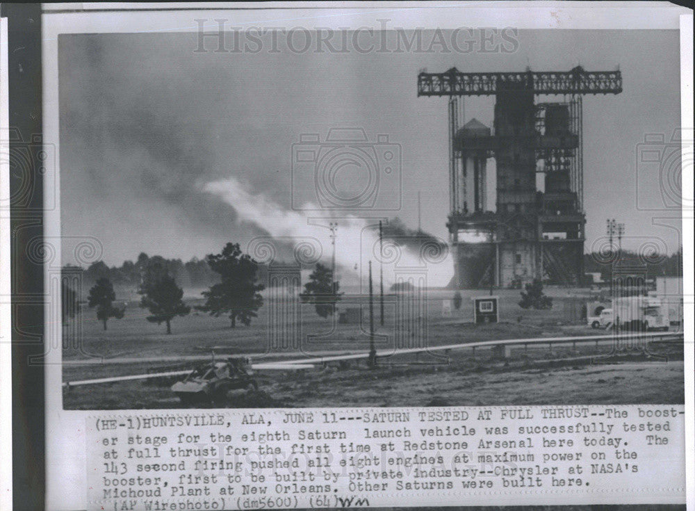 1964 Press Photo Saturn test at full thrust - Historic Images