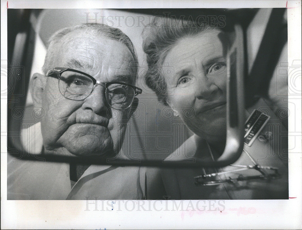 1972 Press Photo Edyth Mariani, Guy Beatley, Gulf Beaches Library - Historic Images