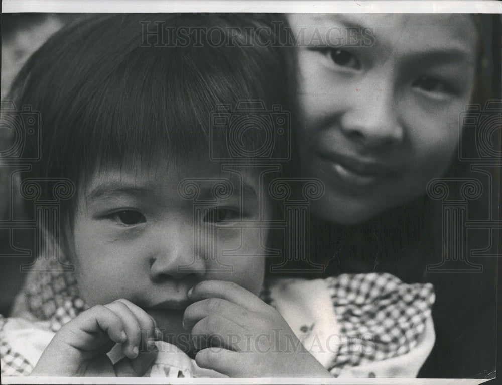 1973 Press Photo Helen Lee And Yee Wen Lee Residents Of New York Chinatown - Historic Images