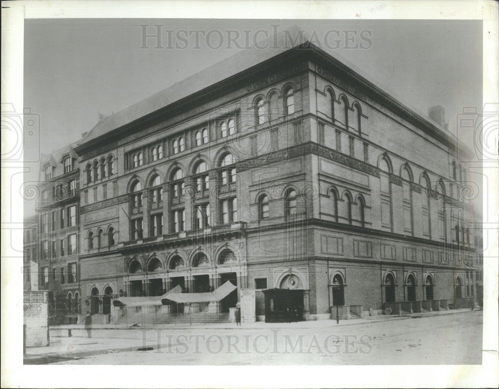 1990 Press Photo Carnegie Hall, New York -looking forward on its opening in 1991 - Historic Images