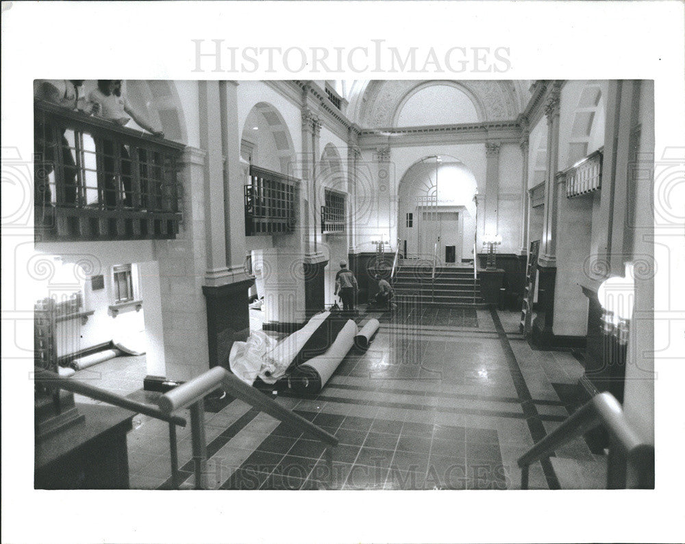 1987 Press Photo New carpets for the Carnegie Hall - Historic Images