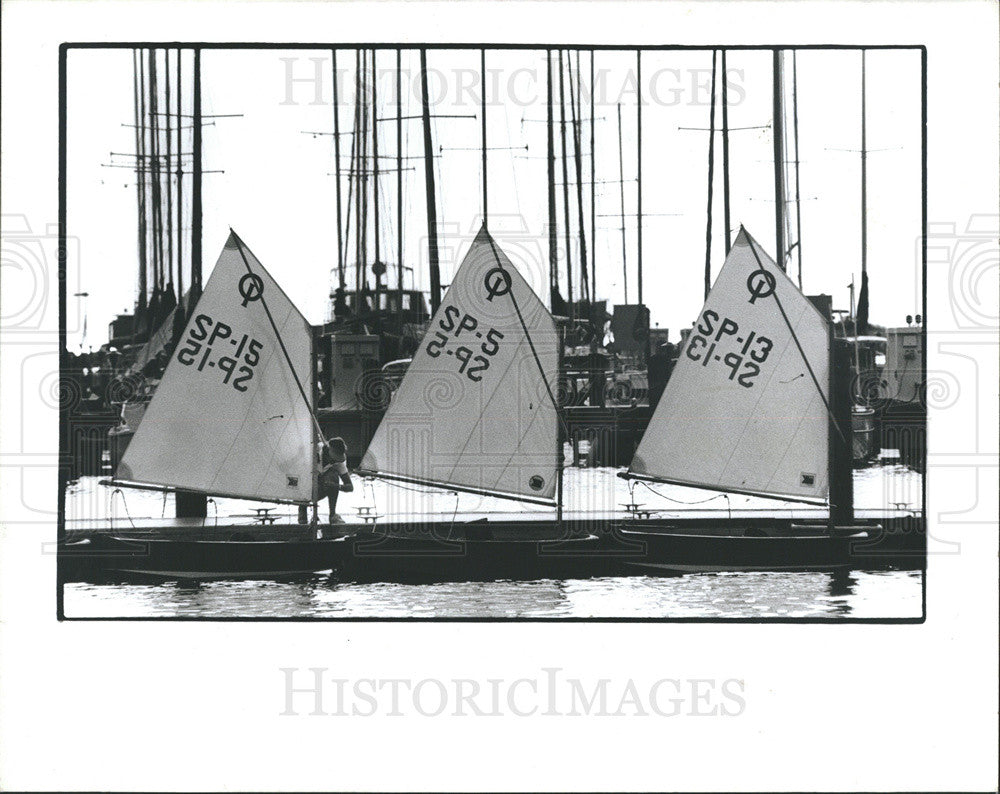 1987 Press Photo Prams Line Up For Sail At Bayfront Center In St. Petersburg - Historic Images