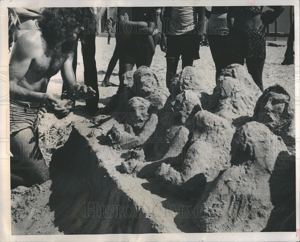 1974 Press Photo Marc Atamar, Last Supper Sand Sculpture, Clearwater - Historic Images