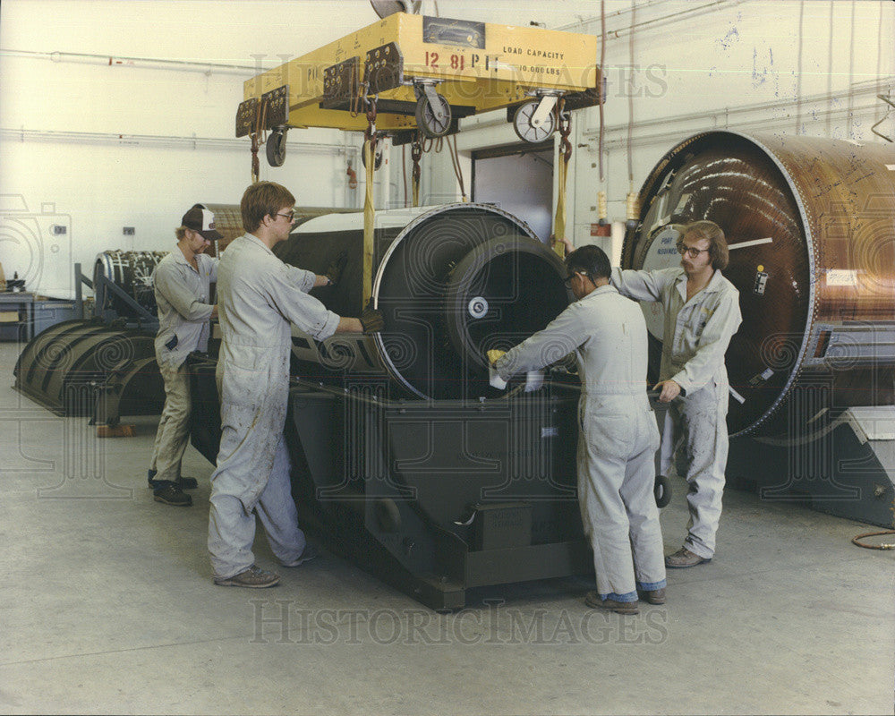 1982 Press Photo Pershing II, Hercules Finishing Building - Historic Images