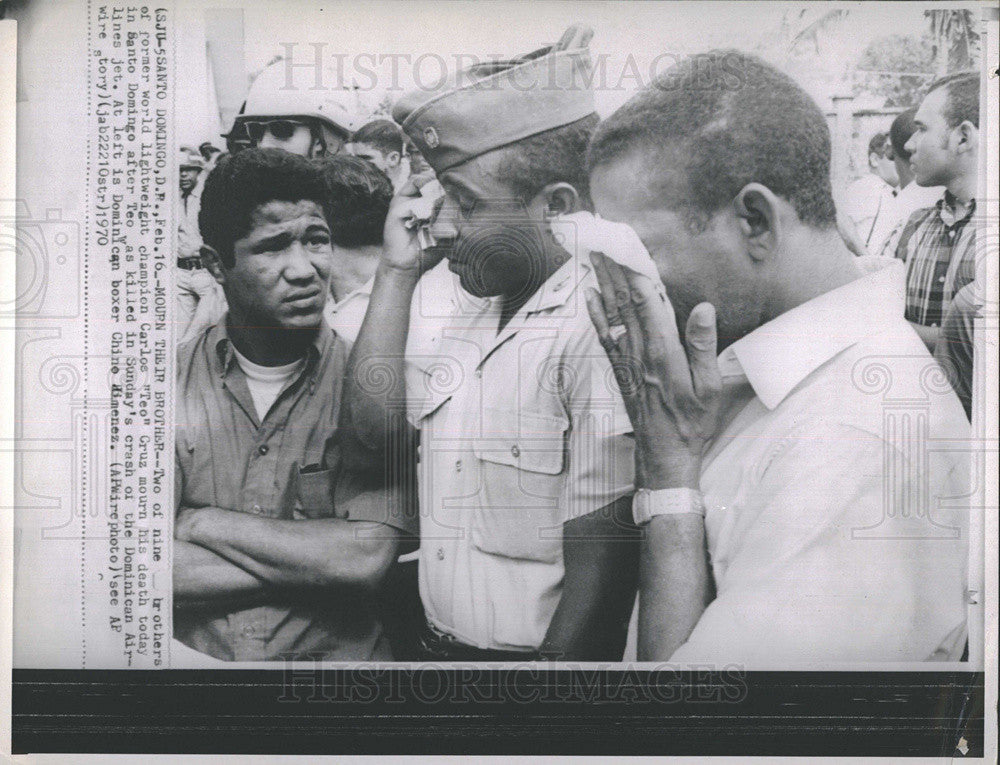 1970 Press Photo Carlos Teo Cruz Santo Domingo Dominican Airlines - Historic Images
