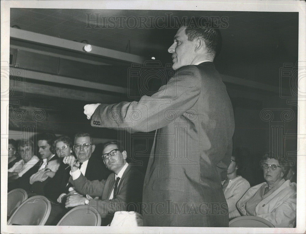 1968 Press Photo Unidentified man - Historic Images