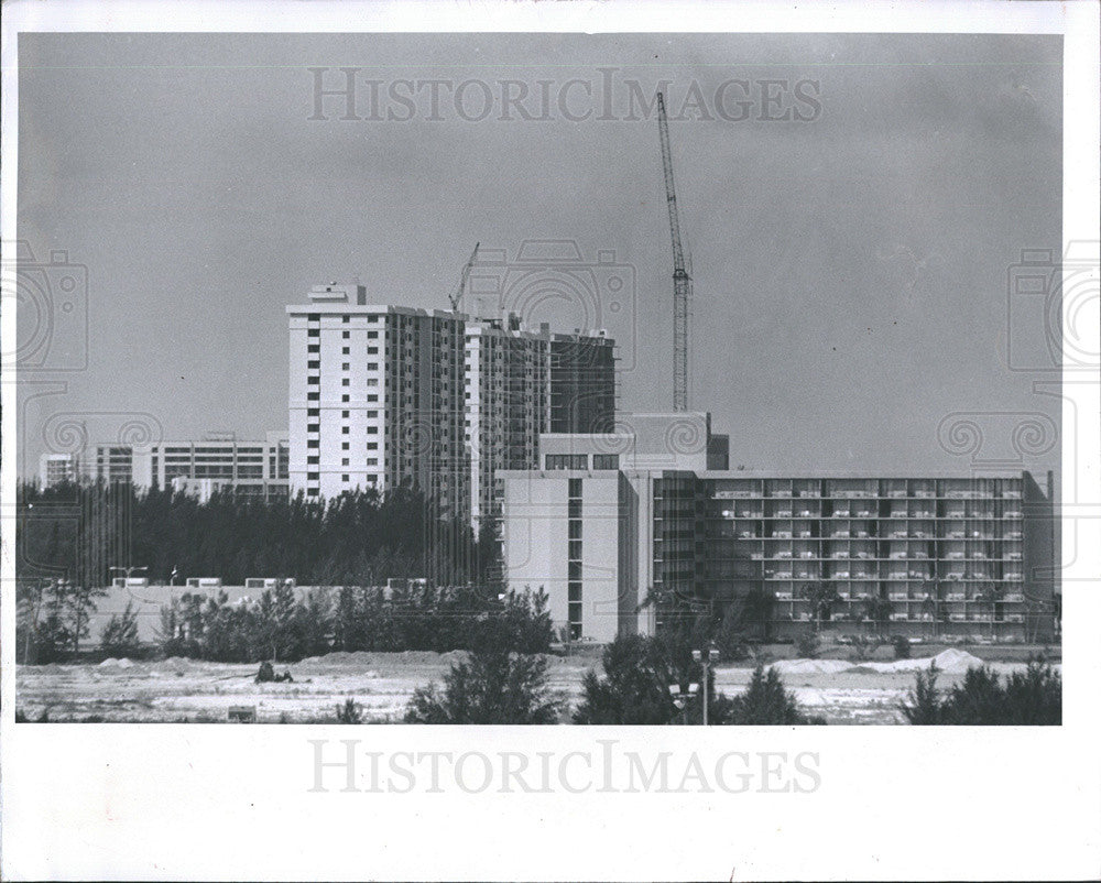 1983 Press Photo Condominiums on Sand Key Beach - Historic Images