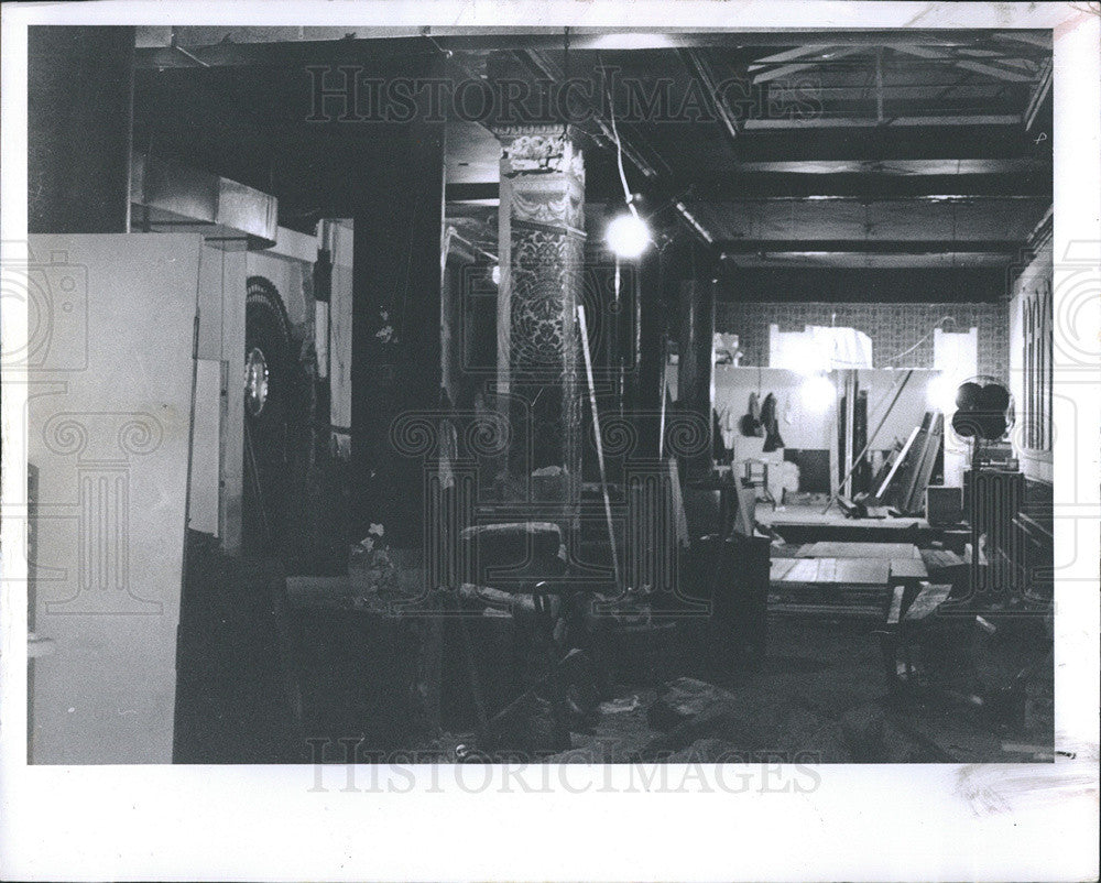 1981 Press Photo Empty Building To Remodeled In New York City To Become Usable - Historic Images