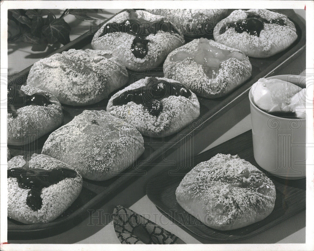 1968 Press Photo Kolaches National Dairy Council - Historic Images