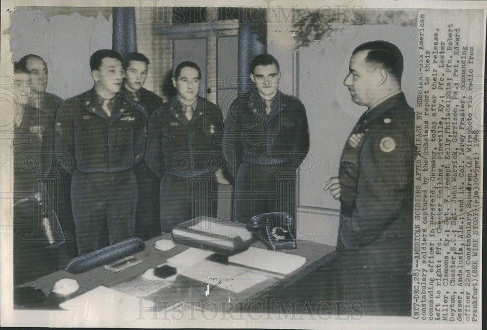 1948 Press Photo US Soldiers Captured By Russians Report To Commanding Officer - Historic Images