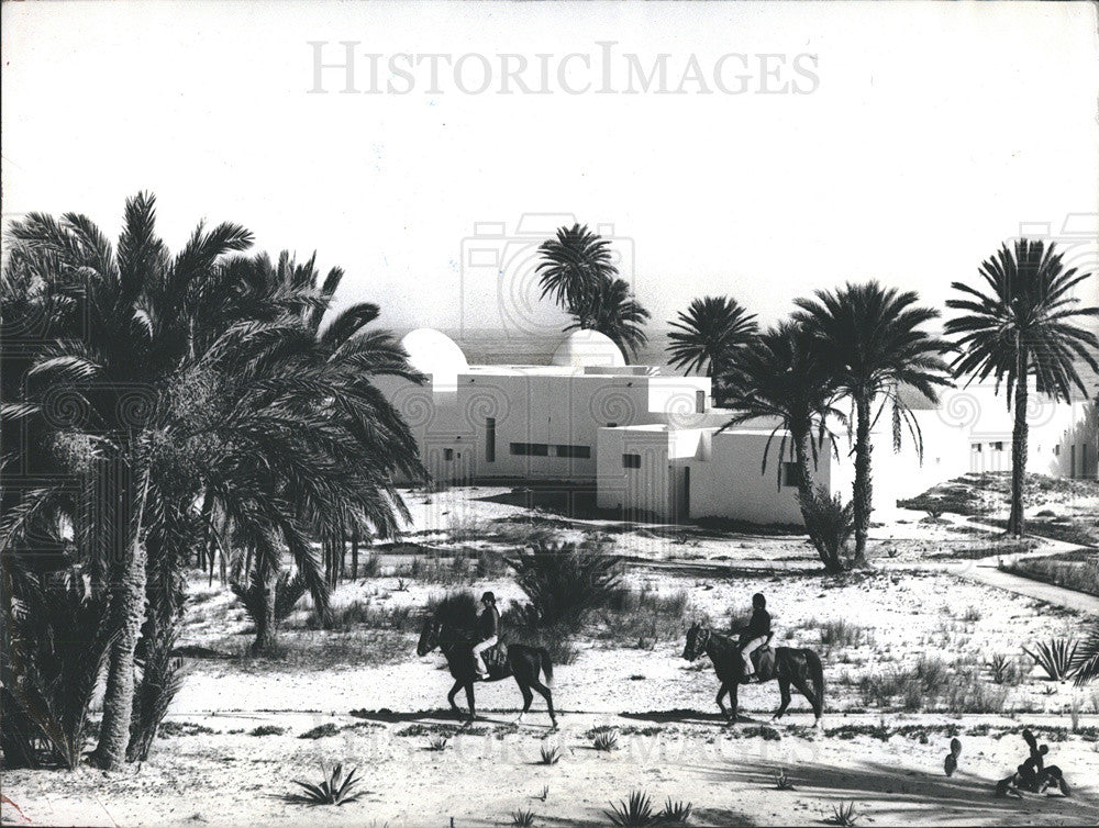 1977 Press Photo Hotel Menzel In Djerba Tunisia - Historic Images