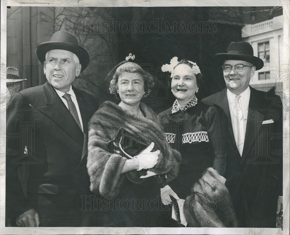 1957 Press Photo Clarence Mitchell &amp; wife, Robert Morse Left Presbytarian Church - Historic Images