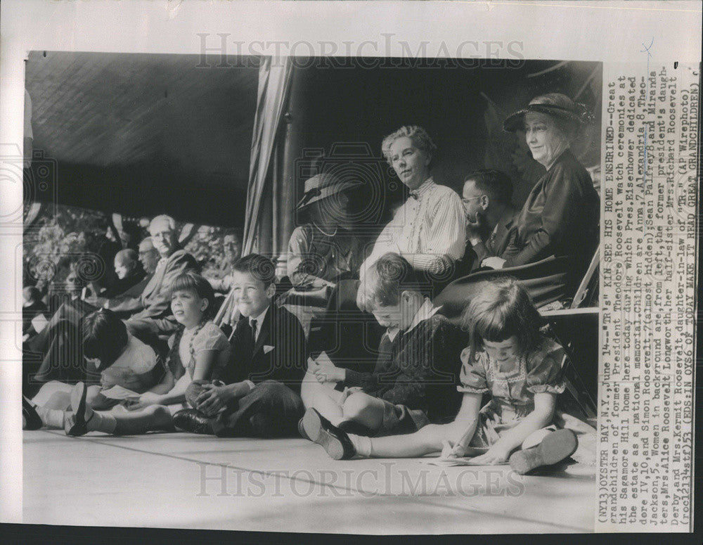 1953 Press Photo Great Grandchildren Of President Theodore Roosevelt At His Home - Historic Images