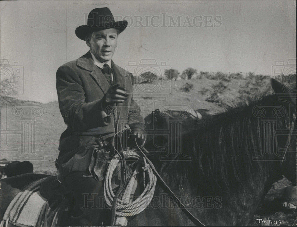 1957 Press Photo Sheriff Cameron Mitchell, Tension at Table Rock - Historic Images