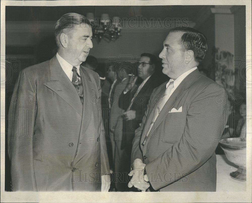 1954 Press Photo Edward F Moore Chrmn Of Cook Cnty Rep Central Committee-Bismark - Historic Images