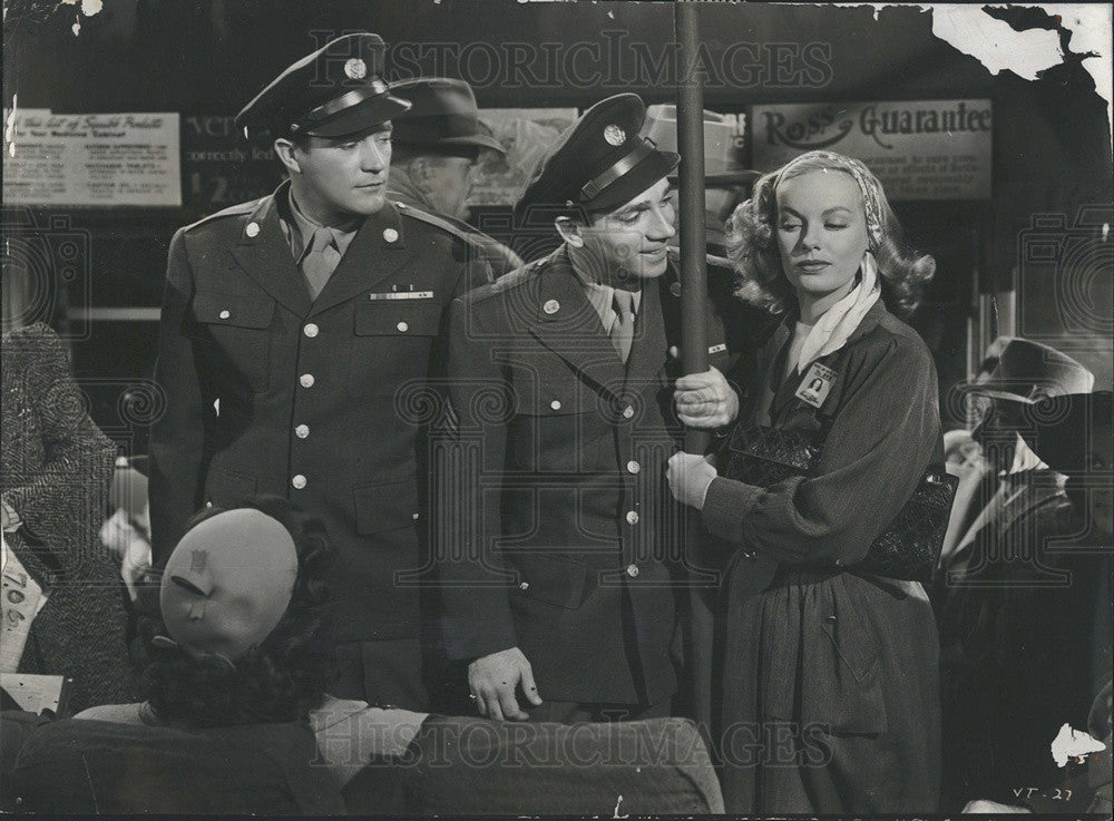 1944 Press Photo Dennis Morgan Actor Dane Clark Faye Emerson Very Thought Of You - Historic Images