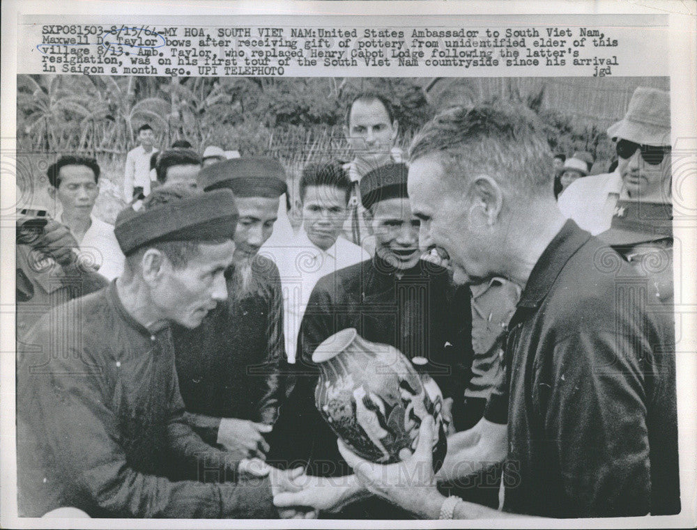 1964 Press Photo Maxwell Taylor, Ambassador to South Vietnam - Historic Images