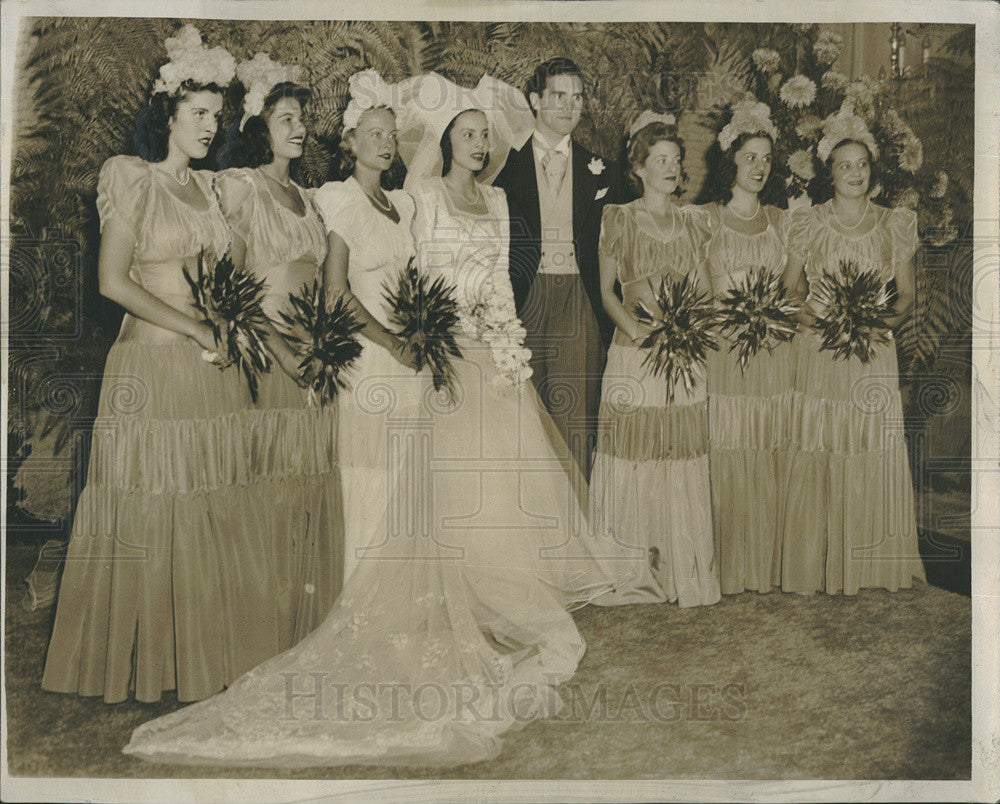 1949 Press Photo Bridal Party of Carlotta Lagorio. - Historic Images