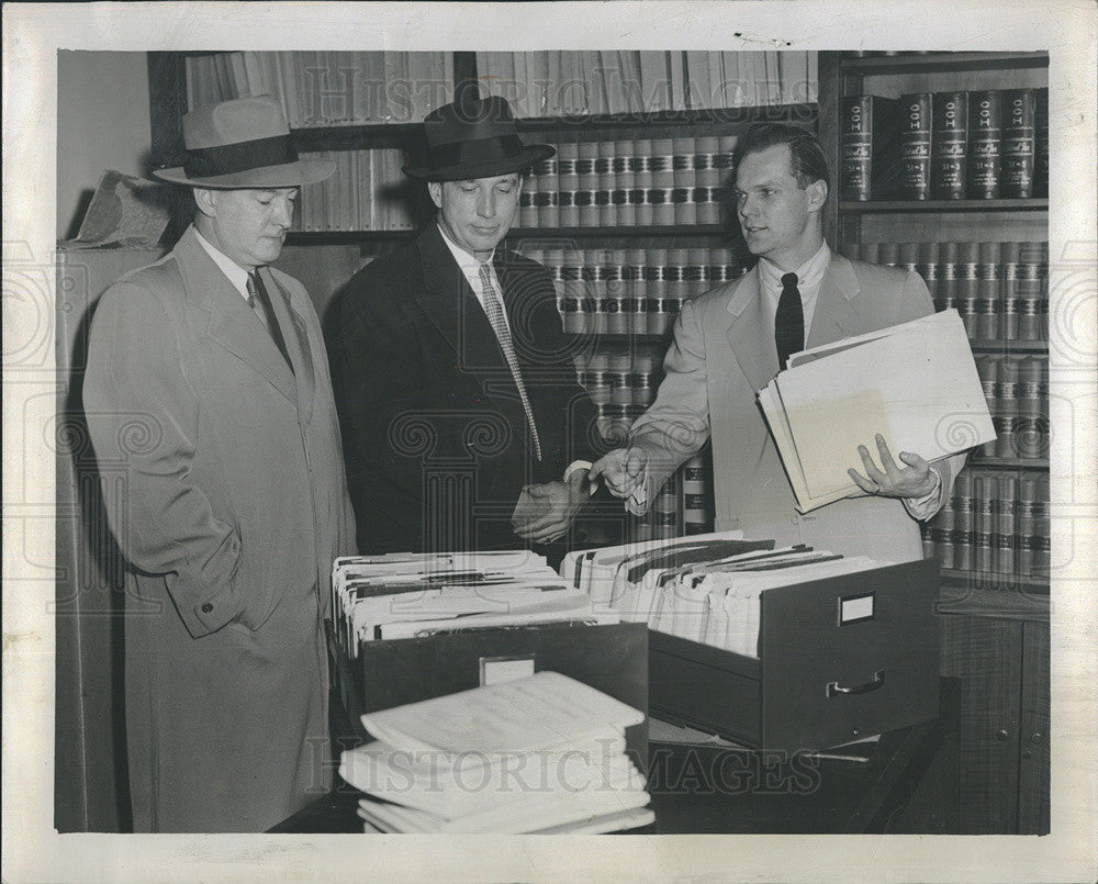 Press Photo Pete McGuire Investigator - Historic Images