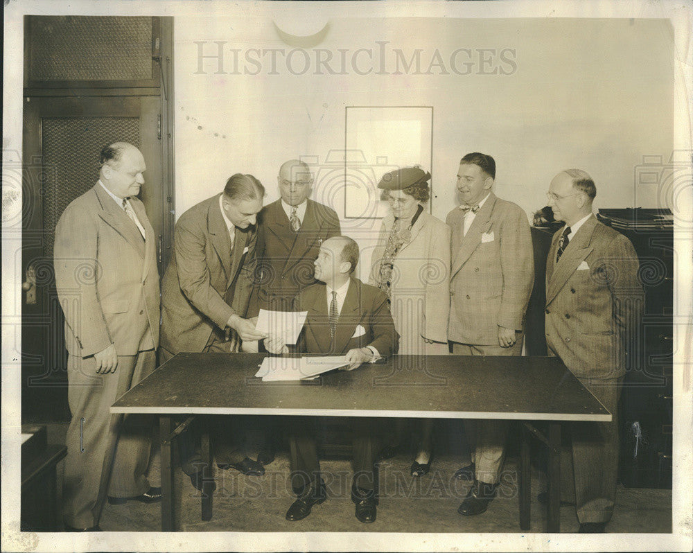 1948 Press Photo Adlai Stevenson Candidate Governor John Havlicek Frank Kohut - Historic Images