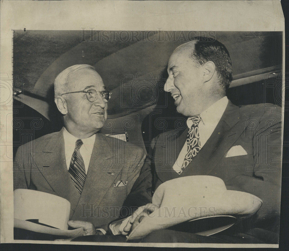 1949 Press Photo President Truman Talking With Nominee Adlai Stevenson - Historic Images