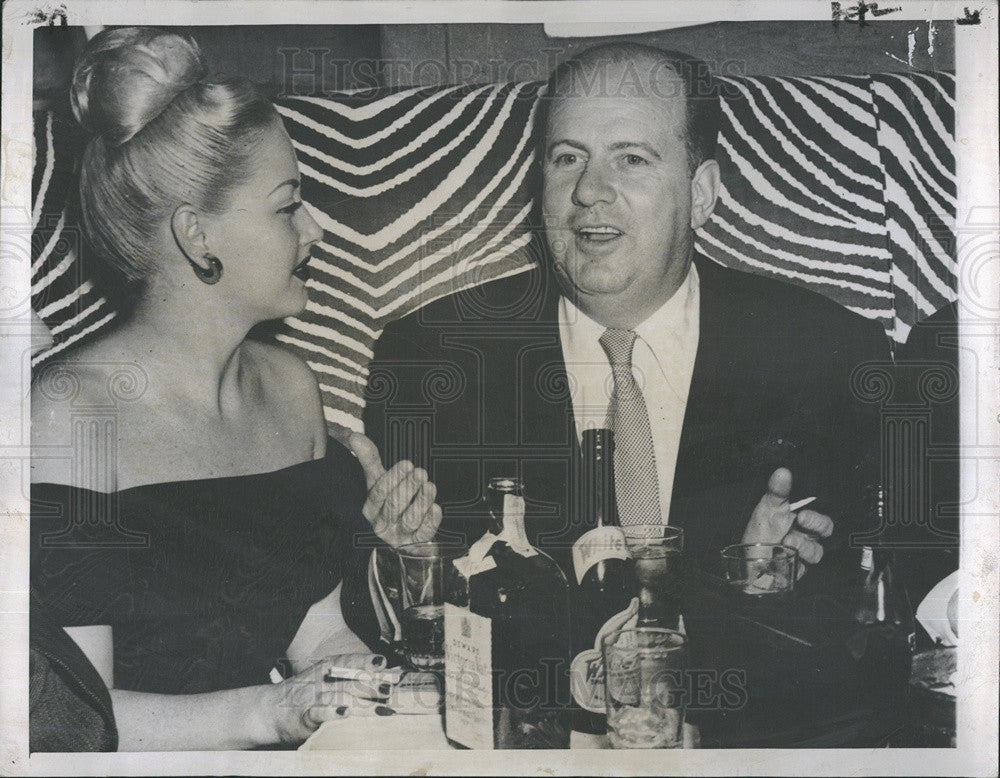 1947 Press Photo John Meyer, Press Agent for Howard Hughes, Out on $500 Bail - Historic Images