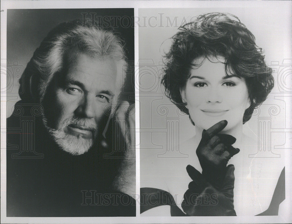 1991 Press Photo Kenny Rogers Singer K.T. Oslin Hot Country Nights Show Hosts - Historic Images