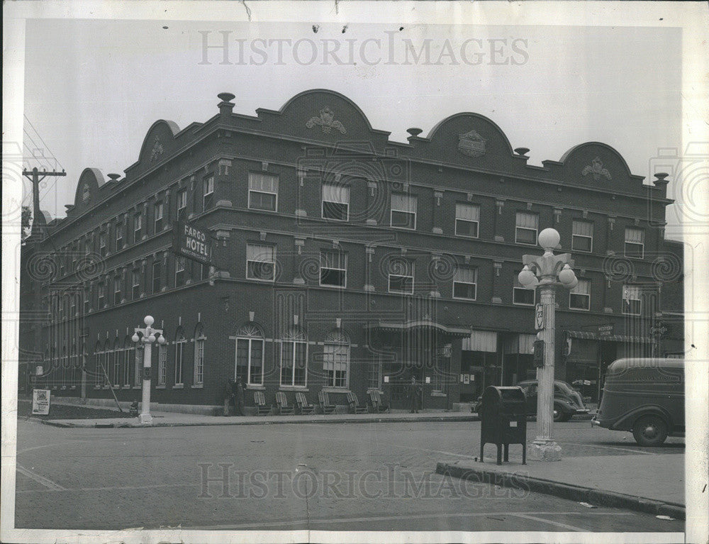 1937 Press Photo The Fargo Hotel Where Charles Ross Kidnappers Were Spotted - Historic Images