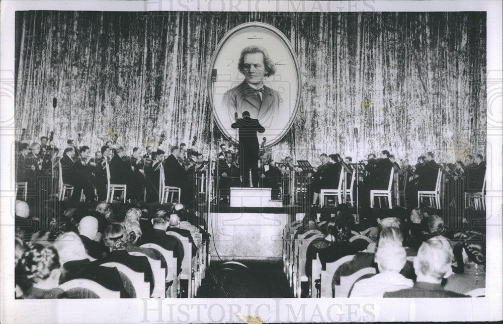 1955 Press Photo A Concert Marking the 125th Anniversary of Birth. - Historic Images