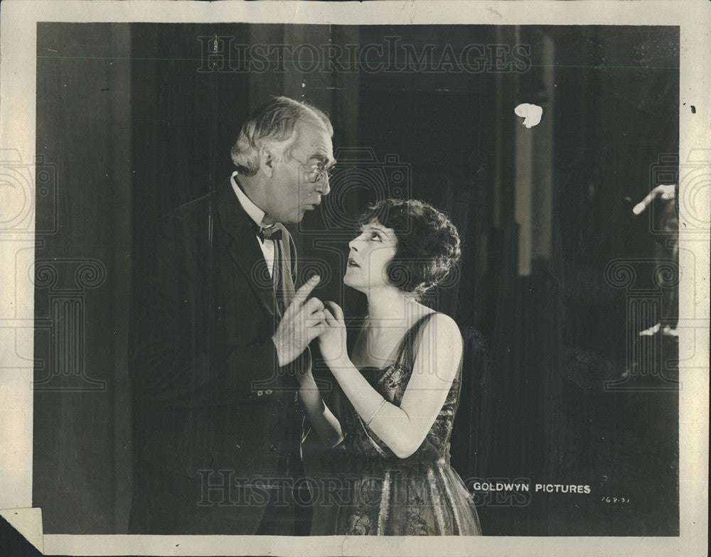 1922 Press Photo Scene From Remembrance, Actress Patsy Ruth Miller - Historic Images