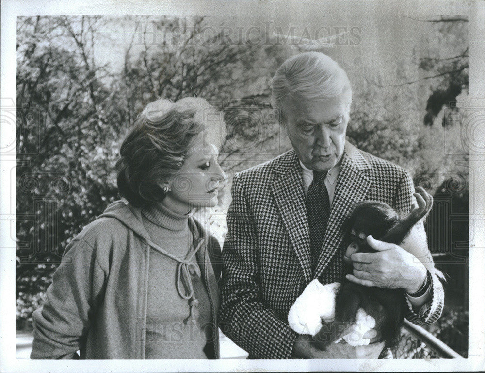 1983 Press Photo Barbara Walters &amp; Jimmy Stewart on &quot;The Barbara Walters Special - Historic Images