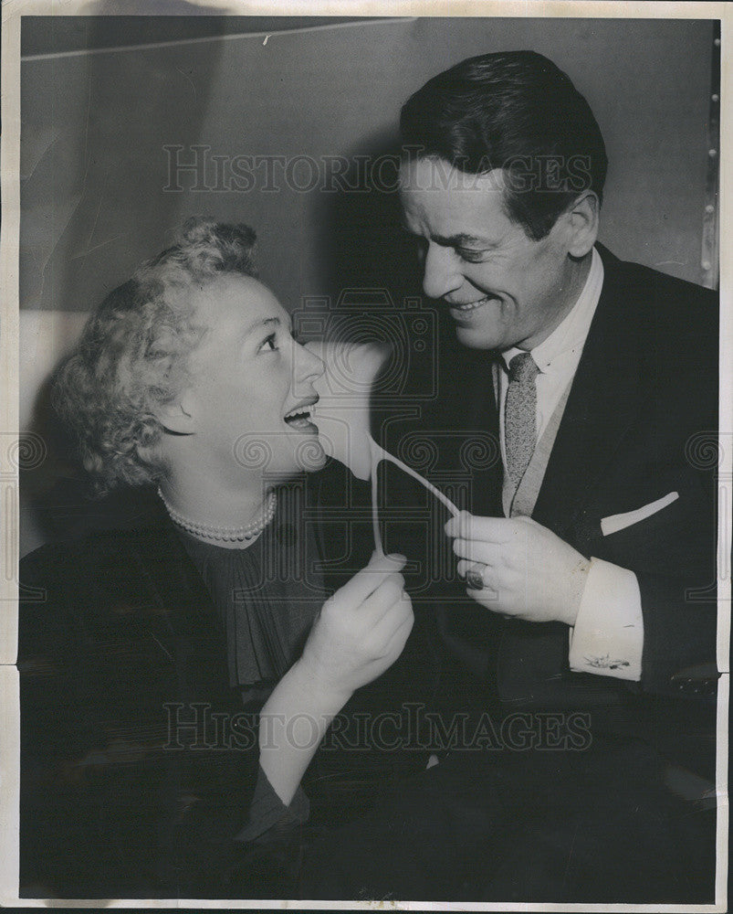 1952 Press Photo Betty Hutton & Charles O'Curran. - Historic Images