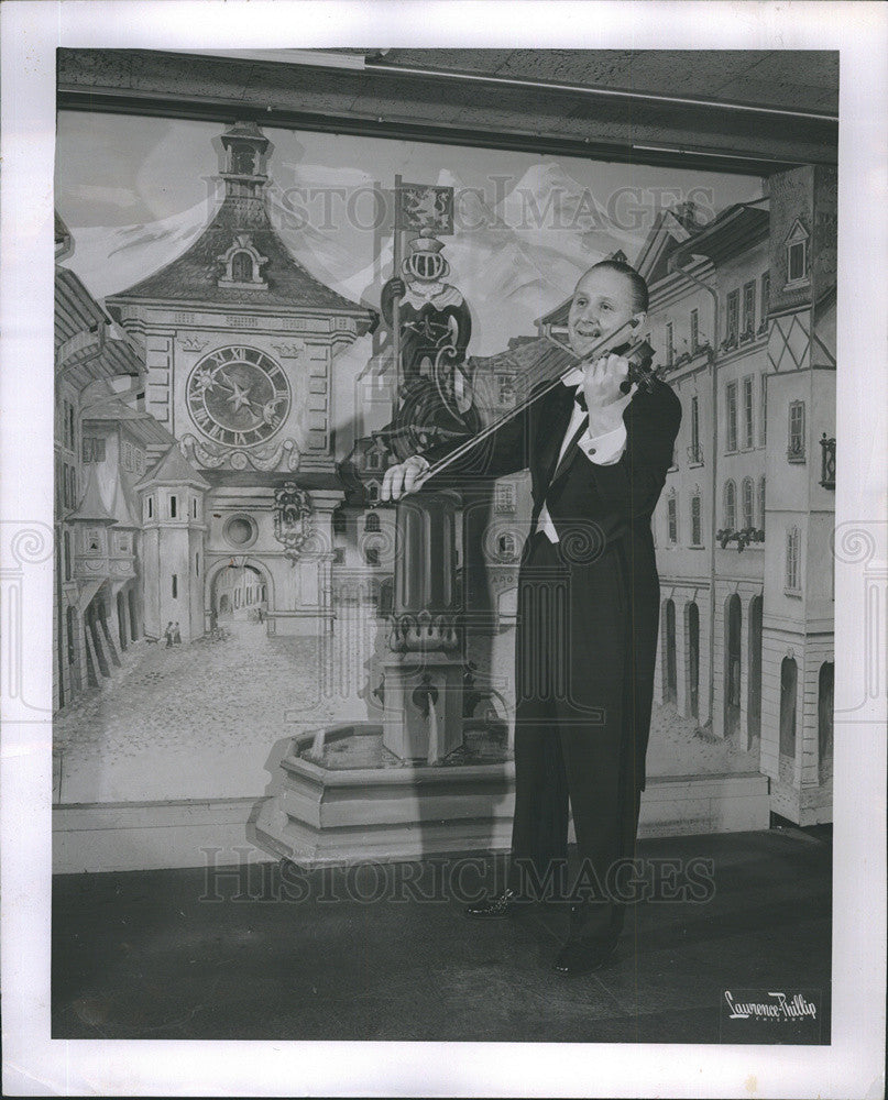 1955 Press Photo Endre Ocskay, violinist. - Historic Images