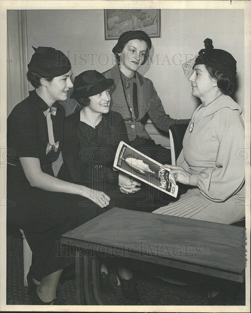 1936 Press Photo Union League Club Miss Julianna Holmes, Mrs Lyman Drake Jr - Historic Images