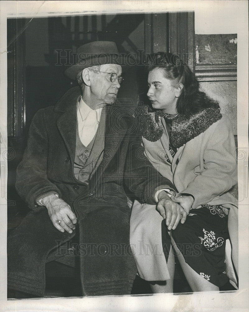 1948 Press Photo Charles Millard Daughter Therese Mrs Millard Found Slain - Historic Images