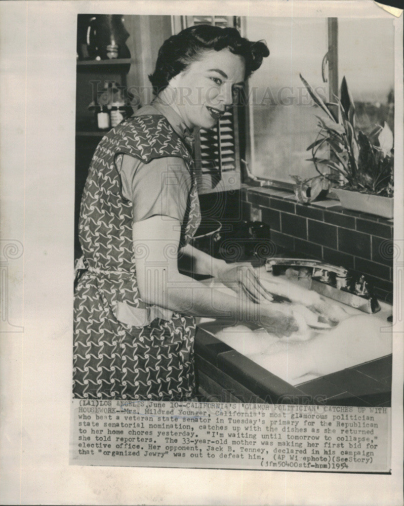 1954 Press Photo Mrs Mildred Younger Republican state senatorial nomination - Historic Images