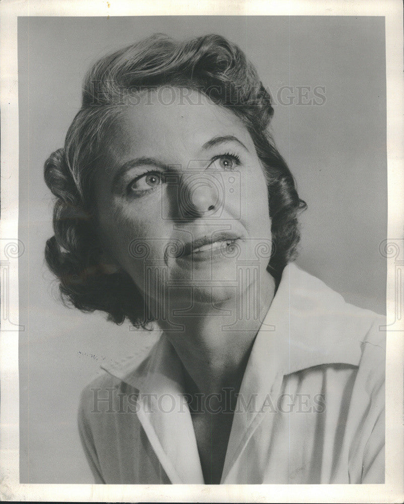1967 Press Photo of actress Beverly Younger - Historic Images