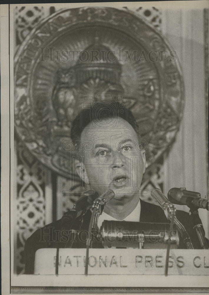 1968 Press Photo of Yithak Rabin the 5th Prime Minister of Israel. - Historic Images