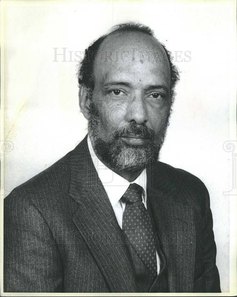 1986 Press Photo Al Raby Director Human Relations Commission, City pf ...