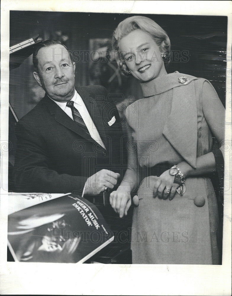 1964 Press Photo Joseph F. Osten and Mrs. Robert B. Crane - Historic Images