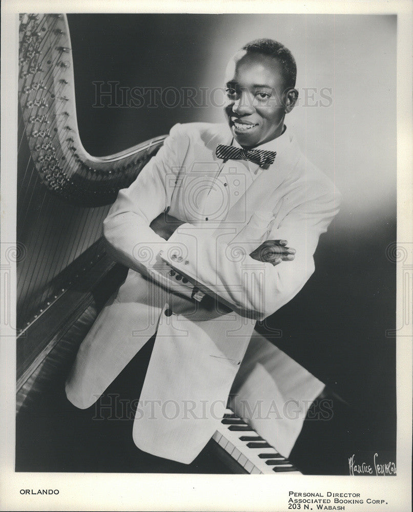 1967 Press Photo Musician Orlando White Tuxedo Jacket With Piano Portrait - Historic Images