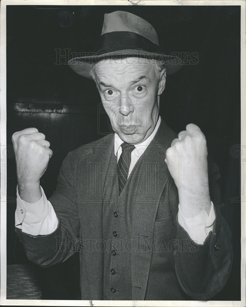 1963 Press Photo Kent More in &quot;The Moon is Blue&quot; Play - Historic Images