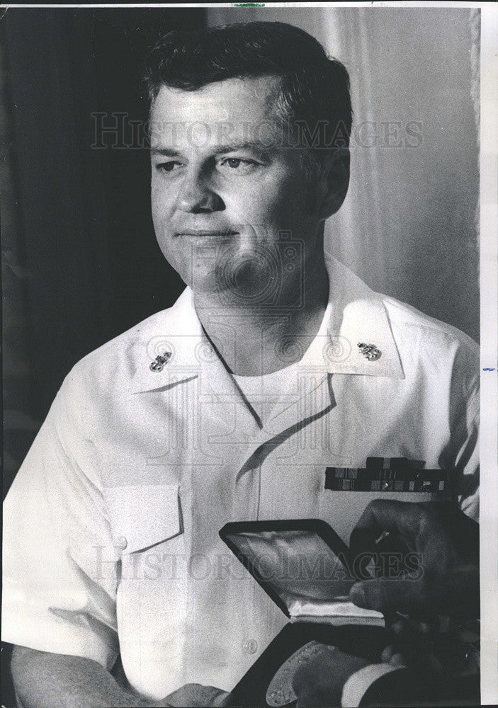 1972 Press Photo Navy Senior Chief Petty Officer Larry Howell - Historic Images